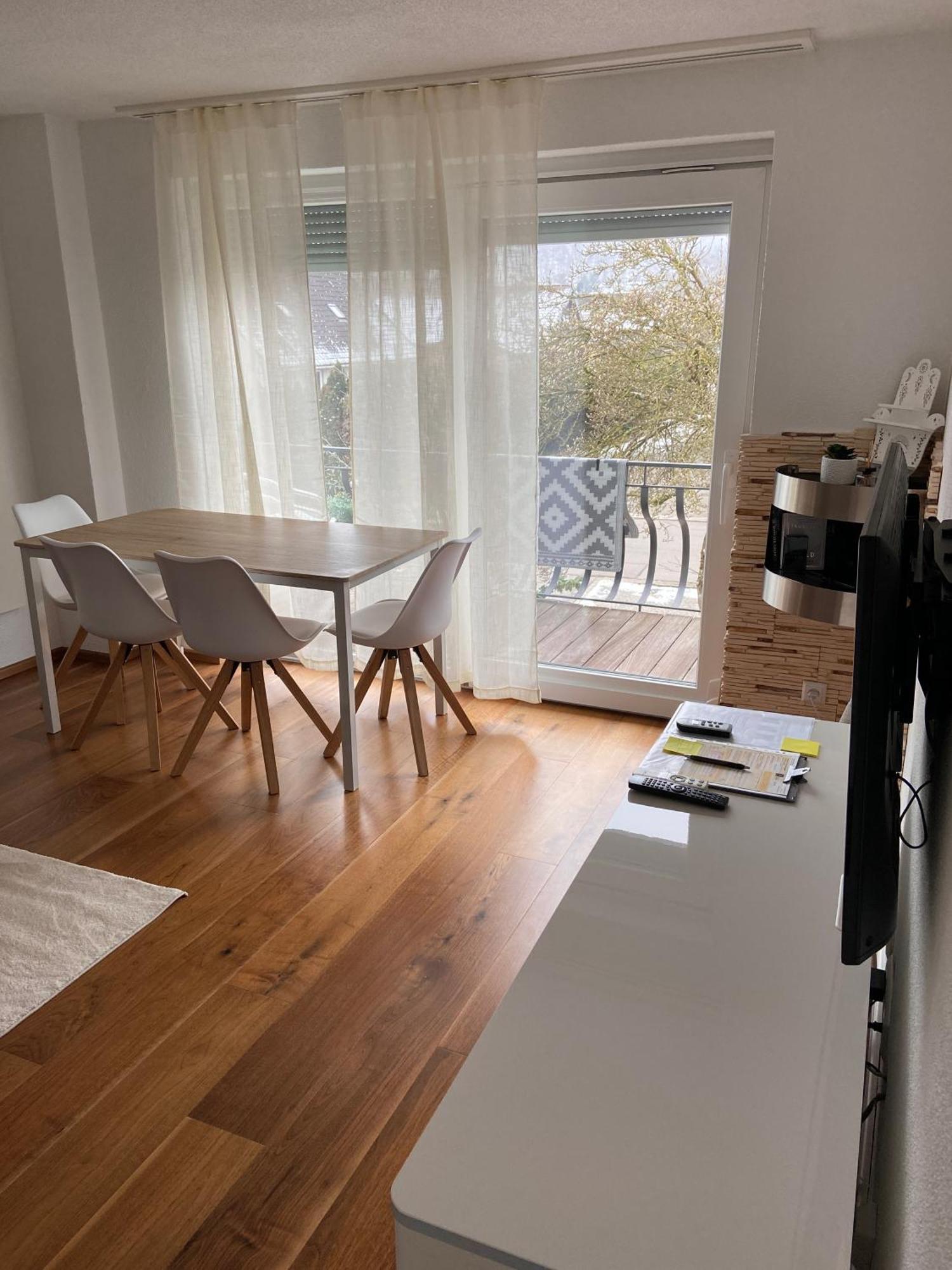 Namastay Apartment *
