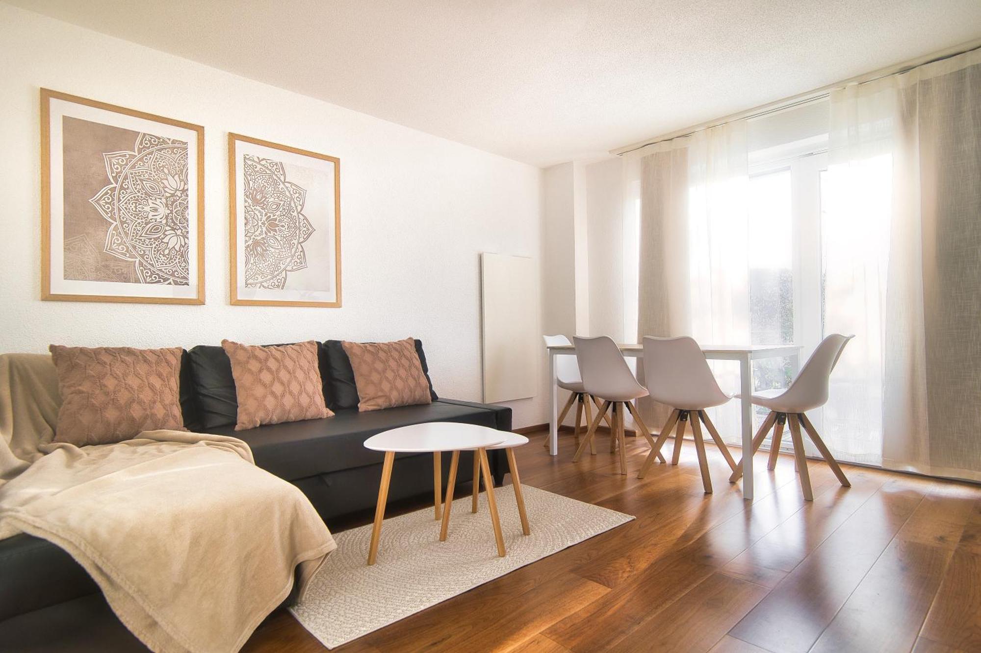 Namastay Apartment *